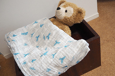 ベッドになる変化椅子